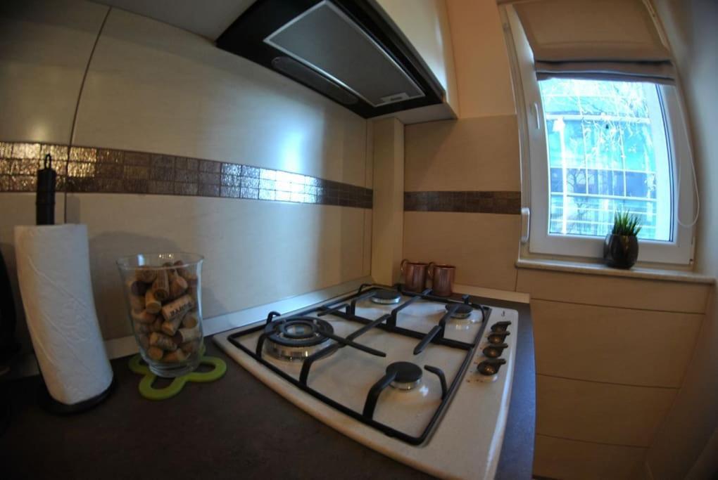 Modern & Central Apartment In North Of Bukarest Exterior foto